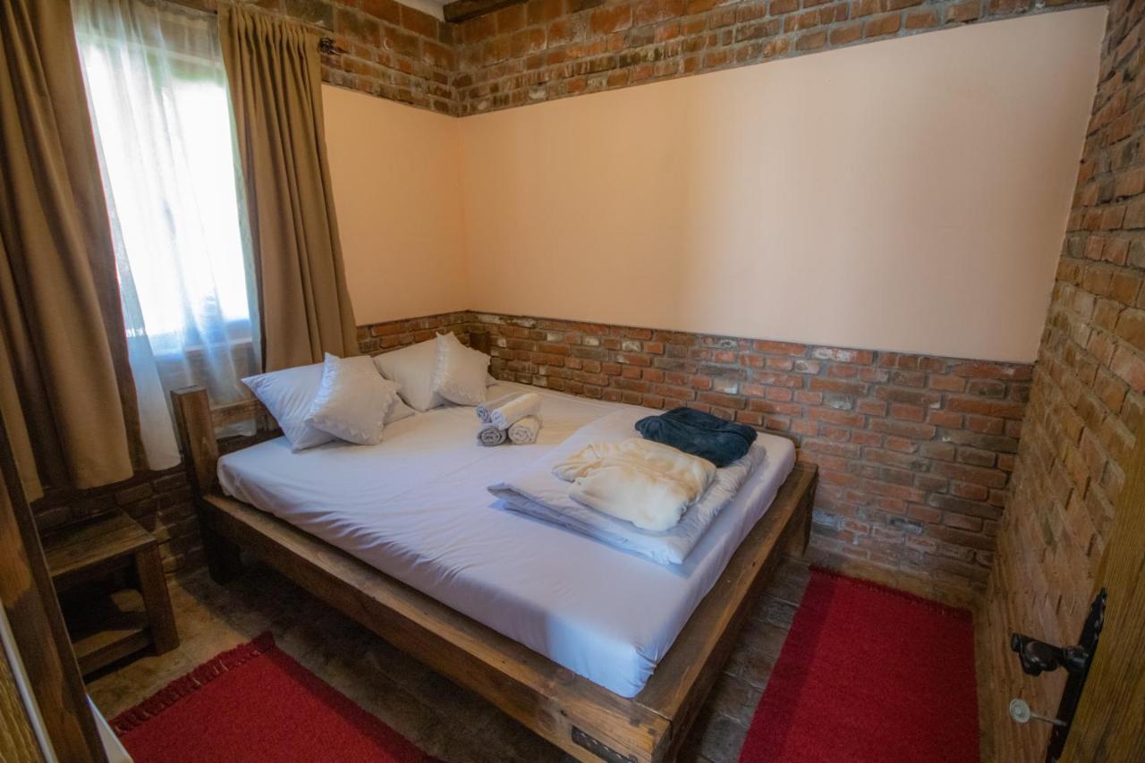 Etno Selo Svodje Apartment Vlasotince ภายนอก รูปภาพ