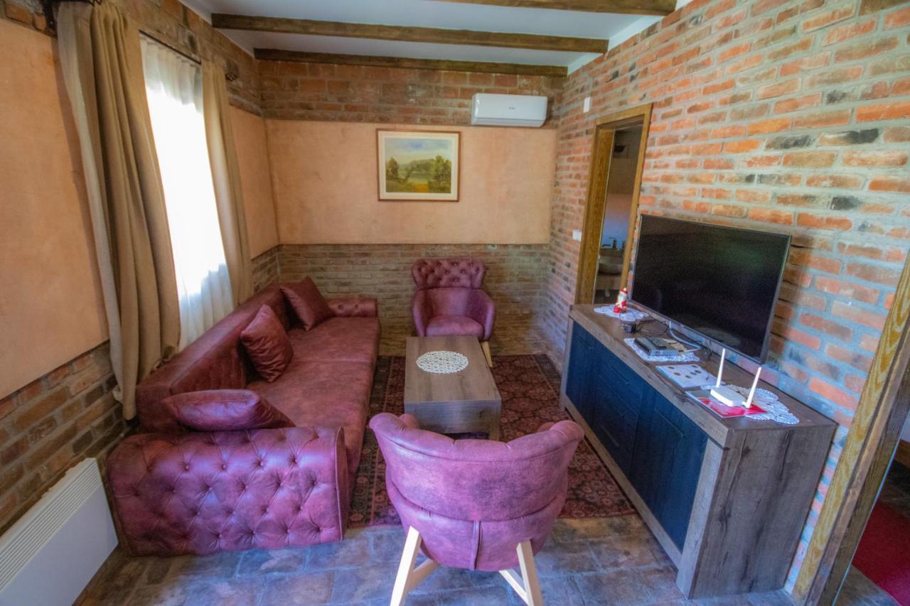 Etno Selo Svodje Apartment Vlasotince ภายนอก รูปภาพ