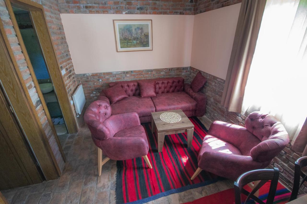 Etno Selo Svodje Apartment Vlasotince ภายนอก รูปภาพ