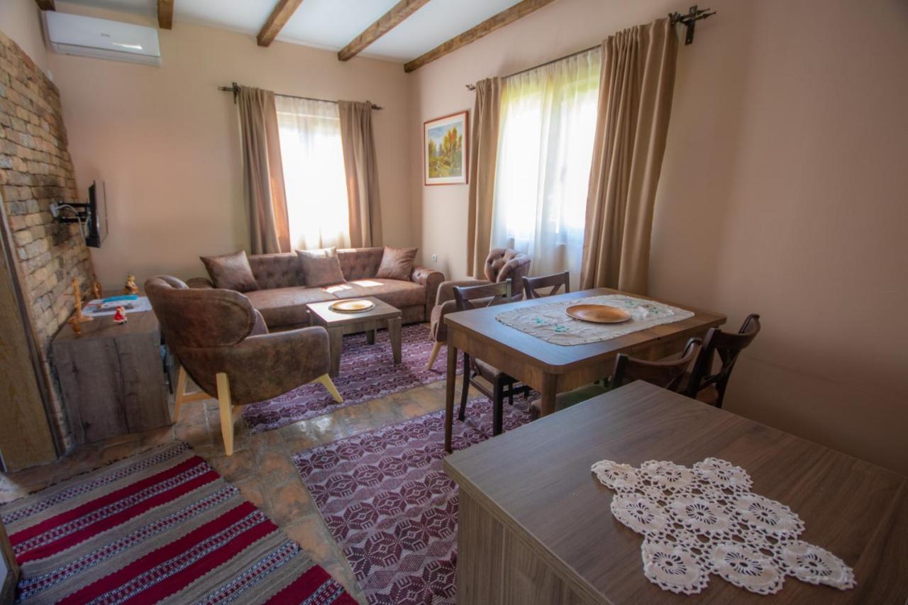 Etno Selo Svodje Apartment Vlasotince ภายนอก รูปภาพ