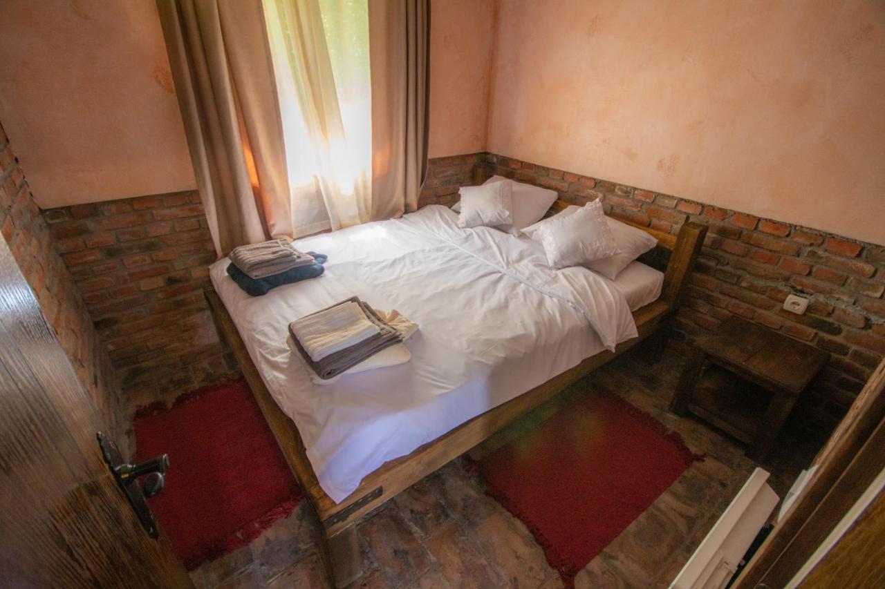 Etno Selo Svodje Apartment Vlasotince ภายนอก รูปภาพ
